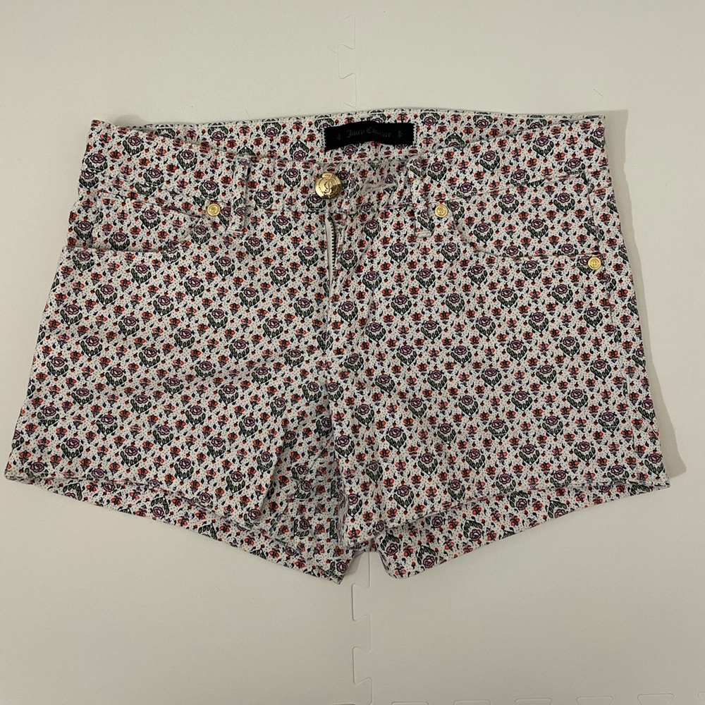 Juicy Couture Floral print shorts
